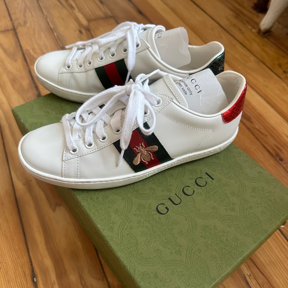 Like new gucci ace women’s sneaker! - Picture 4 of 8